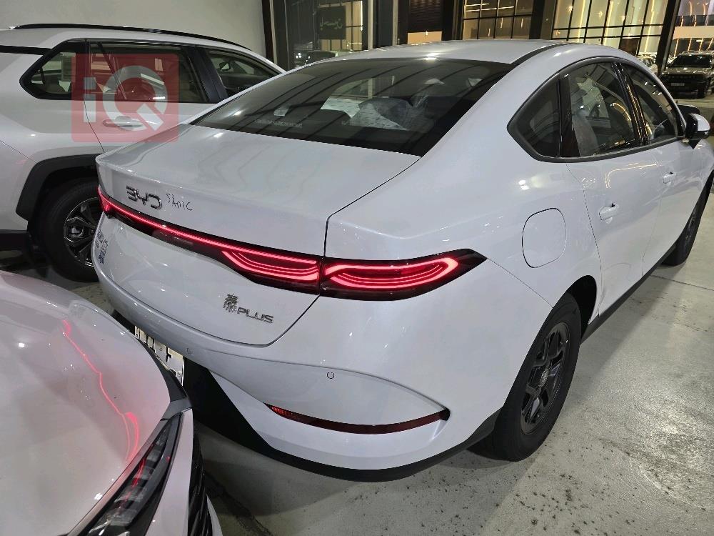 بي واي دي Qin Plus